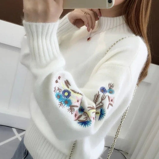 Pull maille cachemire brodé